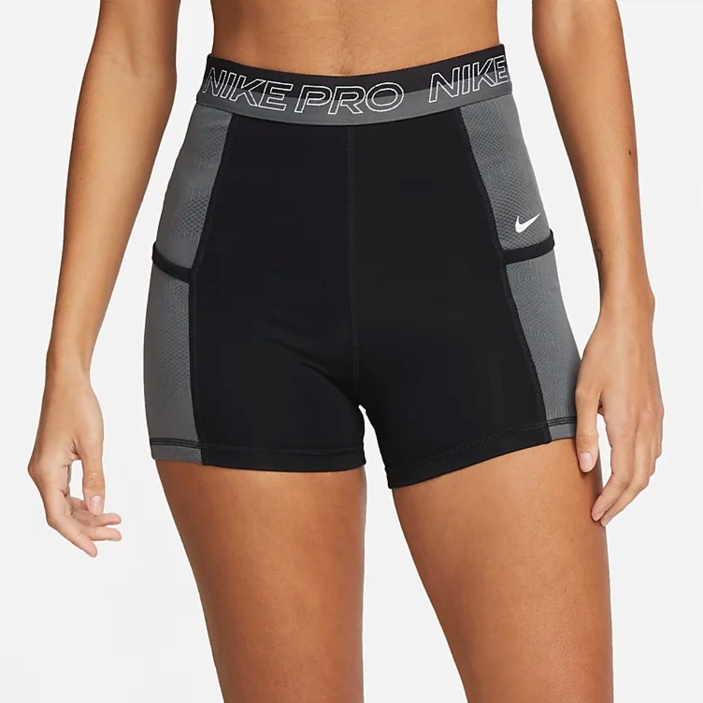 NEW Nike Pro Women's High-Waisted 3" Training Shorts with Pockets - XS